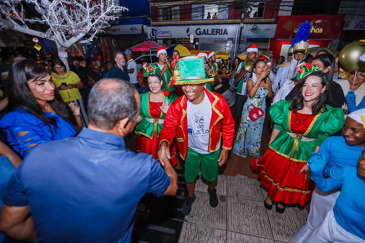 Ouça entrevista: Diversão marca abertura oficial do Natal de Luz em Camaçari  - Cidade Satélite